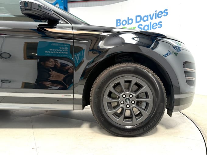 2025 Land Rover Range Rover Evoque