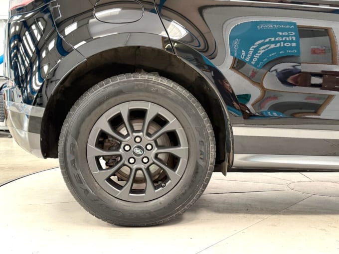 2025 Land Rover Range Rover Evoque