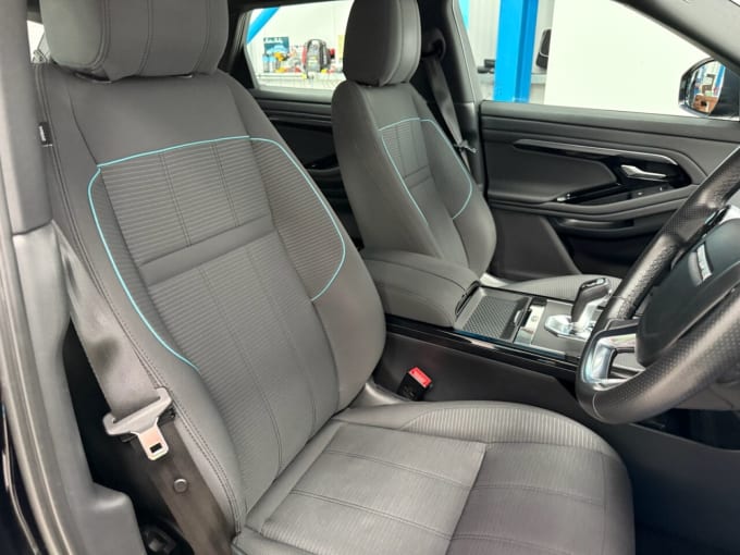2025 Land Rover Range Rover Evoque