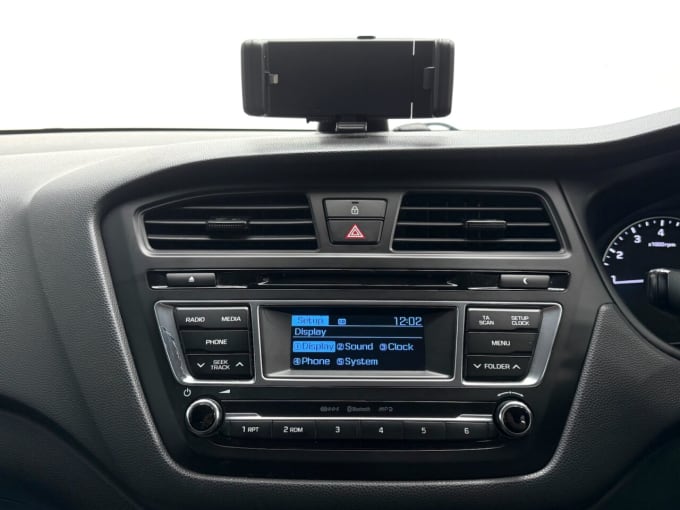 2025 Hyundai I20