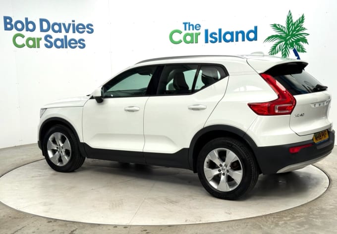 2025 Volvo Xc40