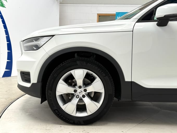 2025 Volvo Xc40