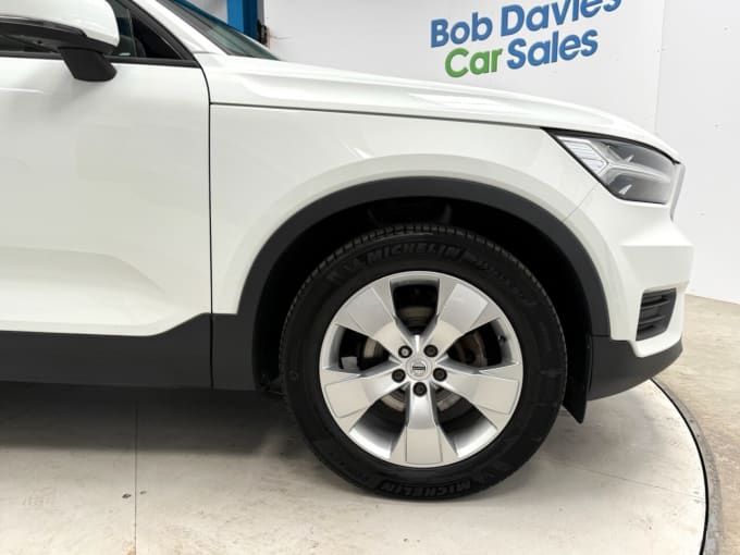 2025 Volvo Xc40