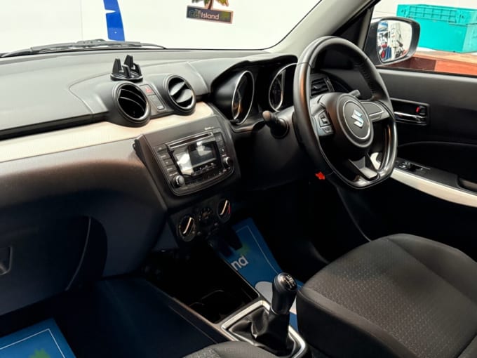 2025 Suzuki Swift
