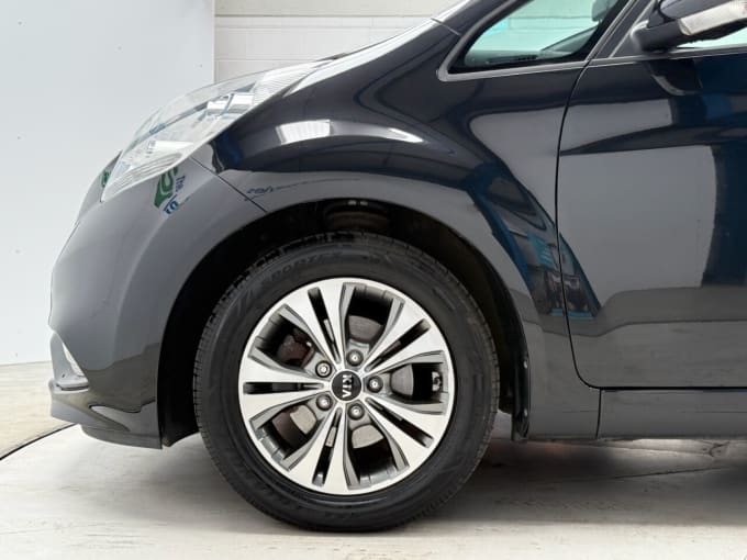 2025 Kia Venga