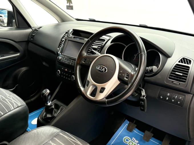 2025 Kia Venga