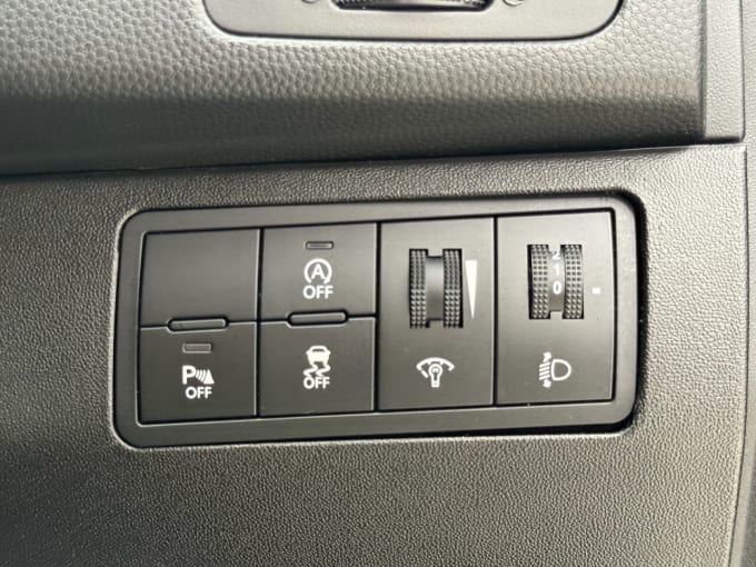 2025 Kia Venga
