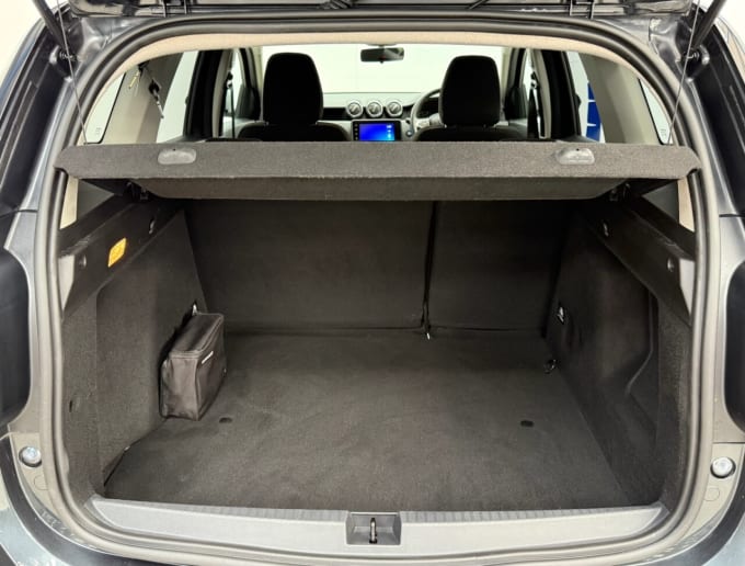 2025 Dacia Duster