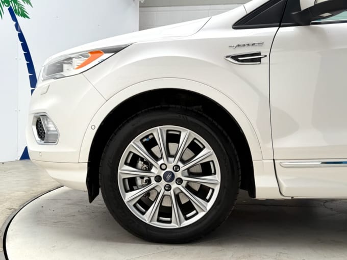 2025 Ford Kuga