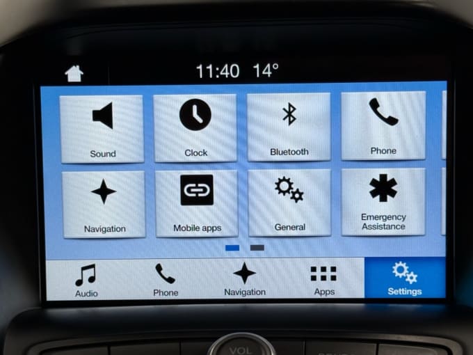 2025 Ford Kuga