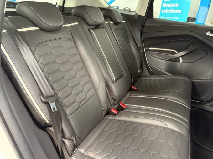 2025 Ford Kuga