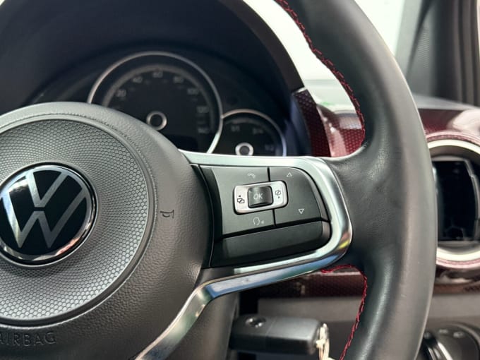 2025 Volkswagen Up!