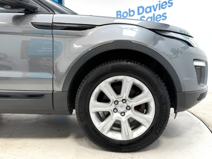 2025 Land Rover Range Rover Evoque