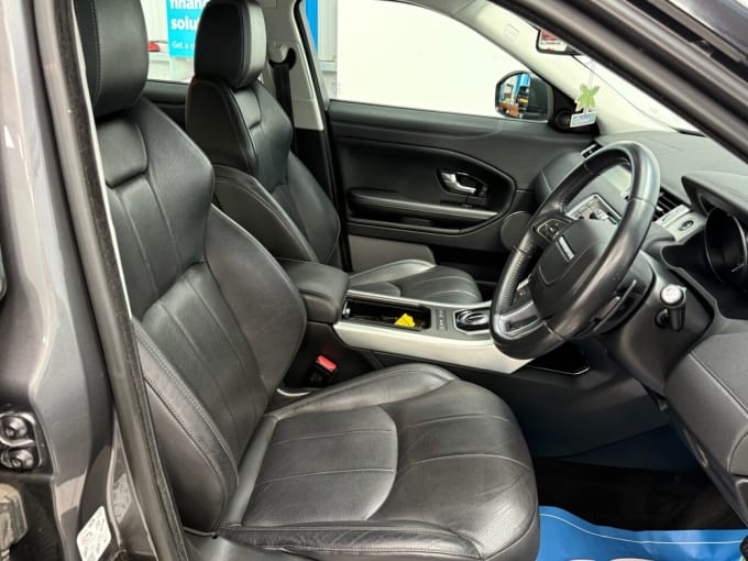 2025 Land Rover Range Rover Evoque