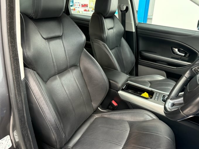 2025 Land Rover Range Rover Evoque