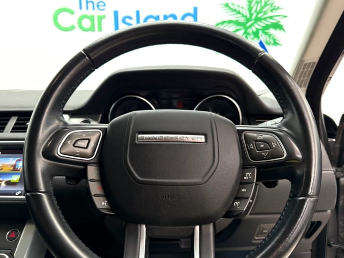 2025 Land Rover Range Rover Evoque