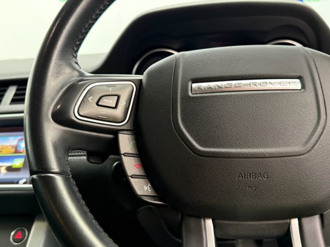 2025 Land Rover Range Rover Evoque