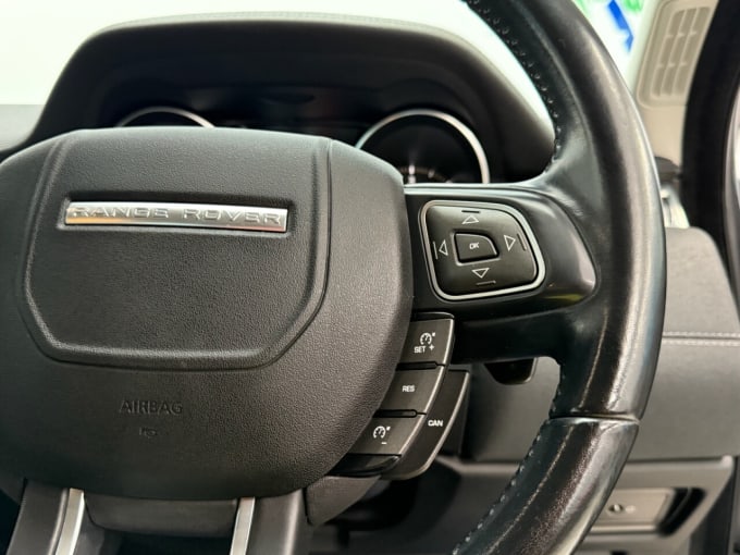 2025 Land Rover Range Rover Evoque