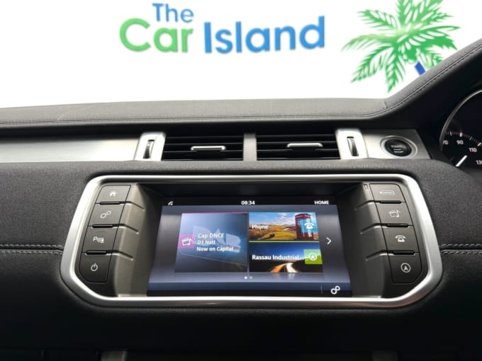 2025 Land Rover Range Rover Evoque