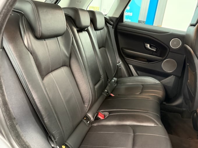 2025 Land Rover Range Rover Evoque
