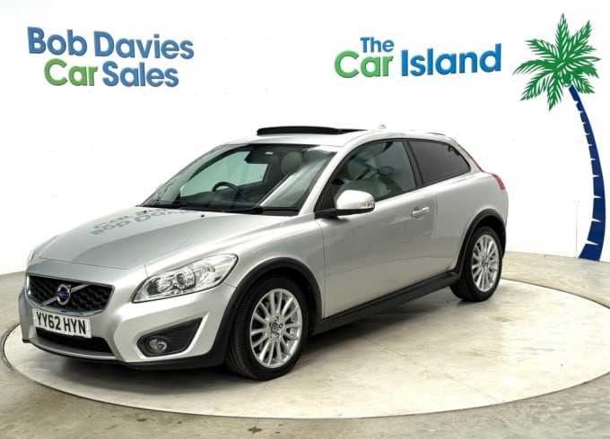 2025 Volvo C30
