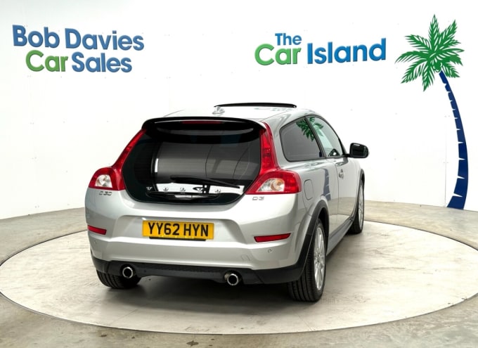 2025 Volvo C30