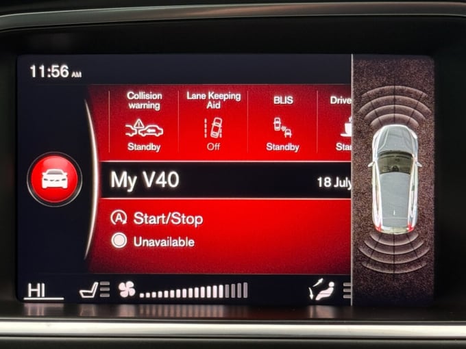 2025 Volvo V40