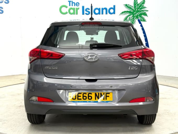 2025 Hyundai I20
