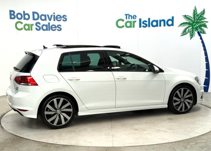 2025 Volkswagen Golf
