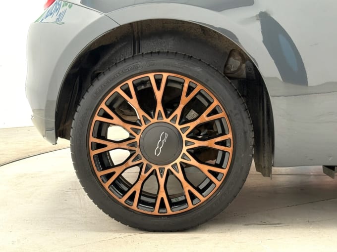 2025 Fiat 500