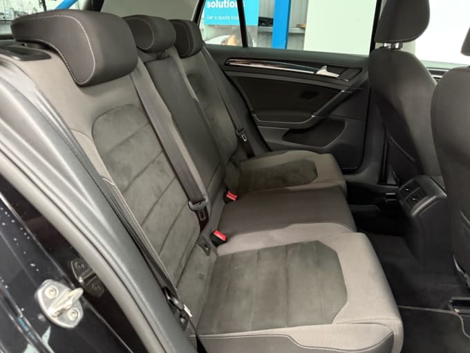 2025 Volkswagen Golf