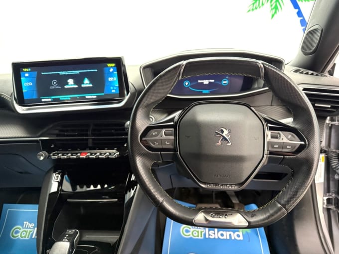 2025 Peugeot E-2008