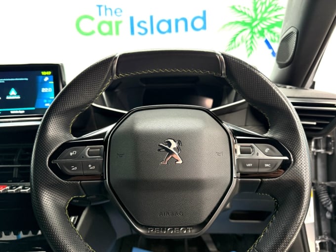 2025 Peugeot E-2008