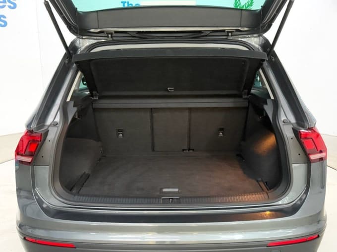 2025 Volkswagen Tiguan