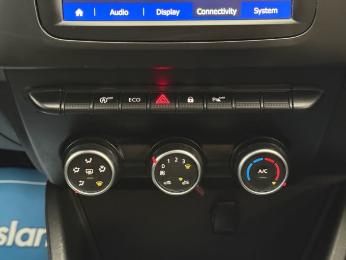 2025 Dacia Duster