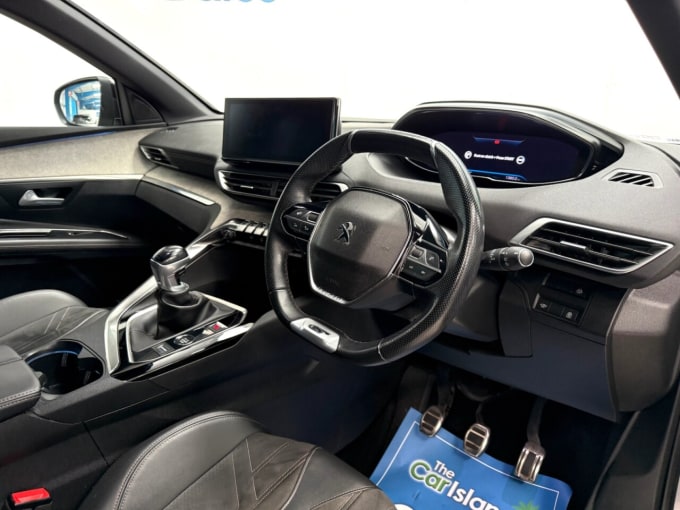 2025 Peugeot 3008
