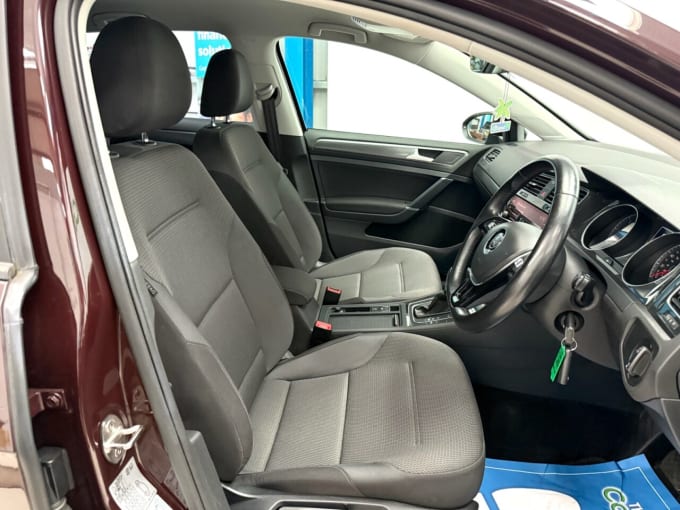 2025 Volkswagen Golf