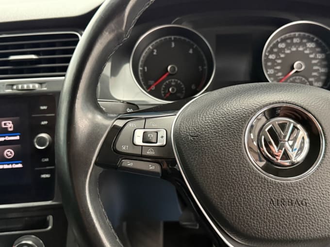 2025 Volkswagen Golf