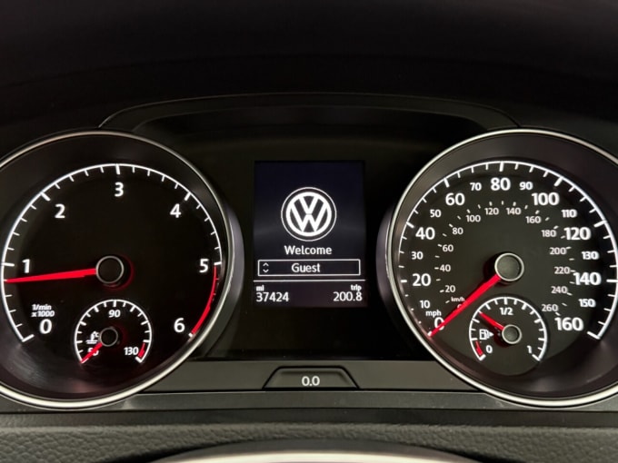 2025 Volkswagen Golf