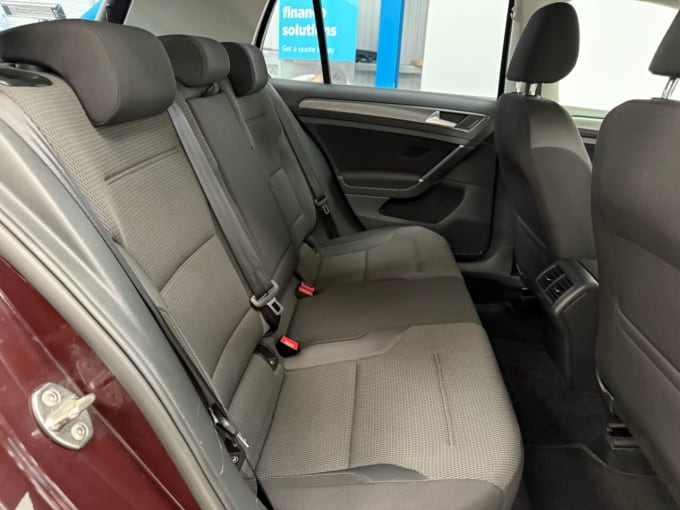 2025 Volkswagen Golf