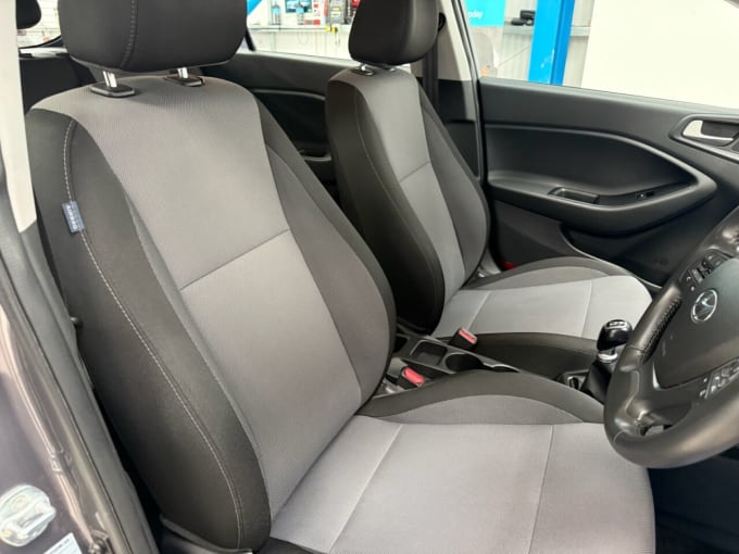 2025 Hyundai I20