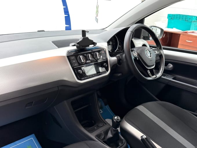 2025 Volkswagen Up!