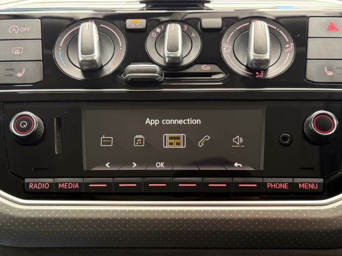 2025 Volkswagen Up!