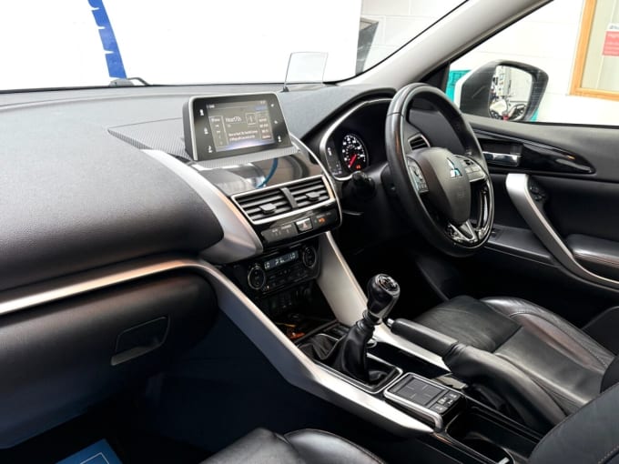 2025 Mitsubishi Eclipse Cross