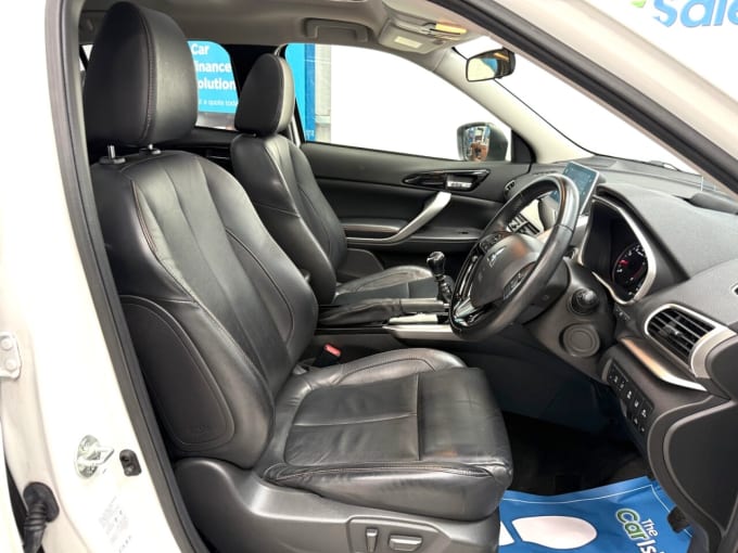 2025 Mitsubishi Eclipse Cross