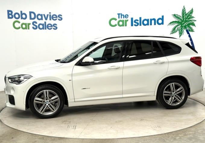 2025 BMW X1