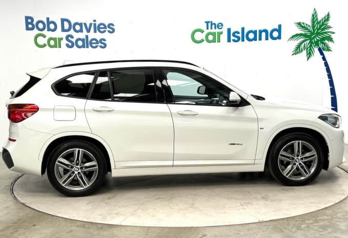 2025 BMW X1