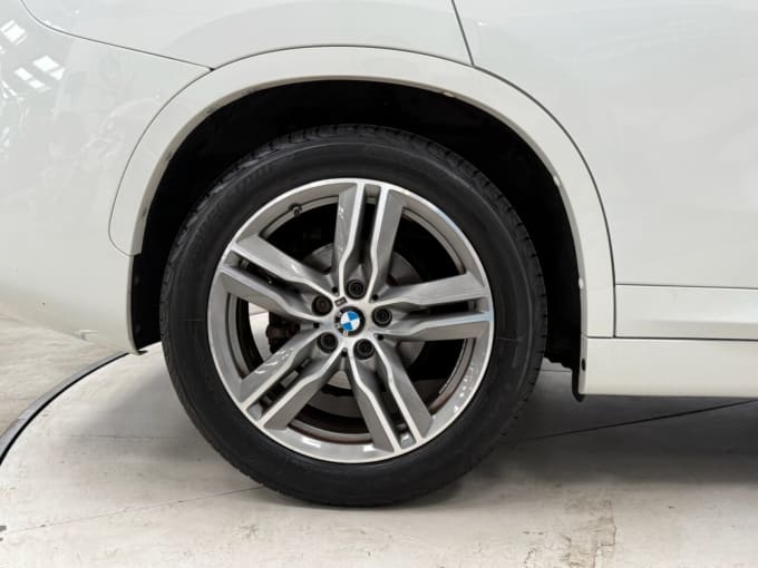 2025 BMW X1