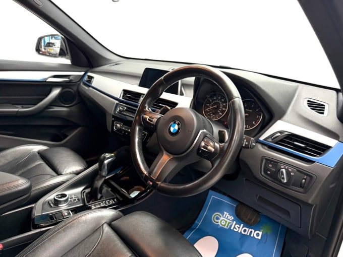 2025 BMW X1