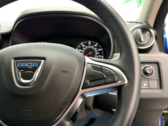 2025 Dacia Duster